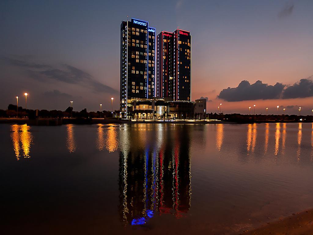 Hotel Ibis Abu Dhabi Gate Zewnętrze zdjęcie